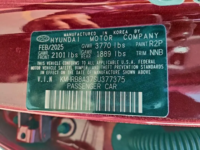 2025 HYUNDAI VENUE SE  