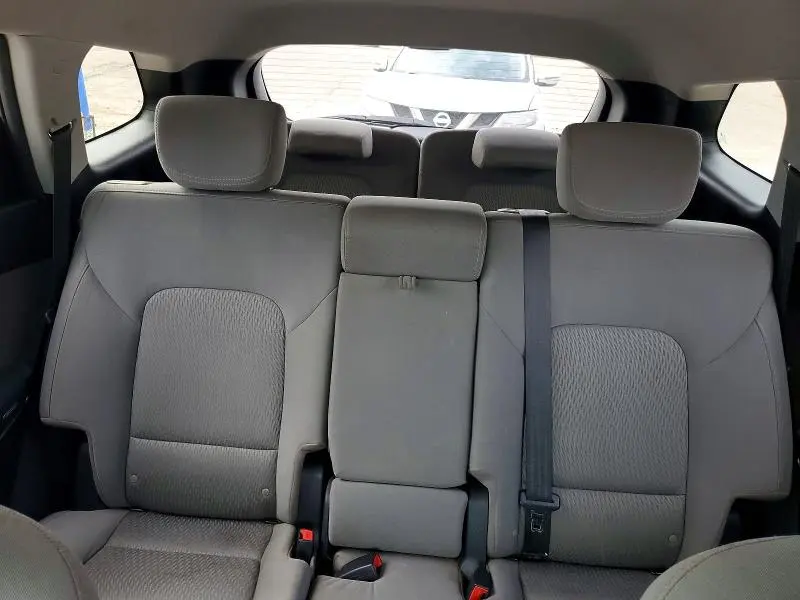 2016 HYUNDAI SANTA FE SE  