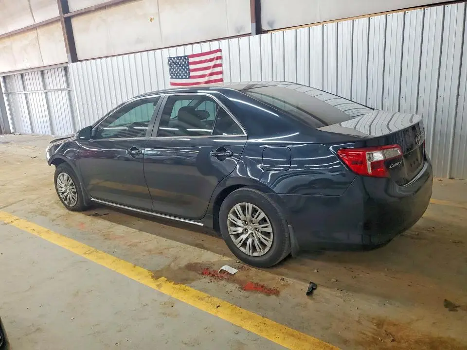 2012 TOYOTA CAMRY LE  