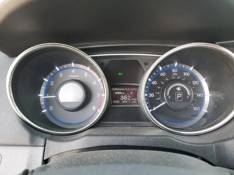 2014 HYUNDAI SONATA GLS