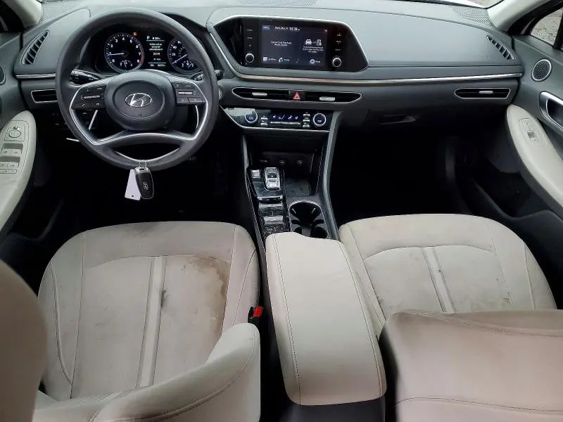 2022 HYUNDAI SONATA SEL  