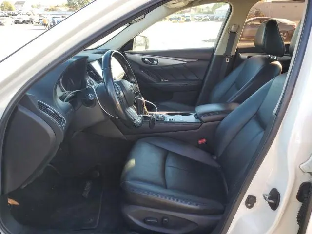 2019 INFINITI Q50 LUXE  