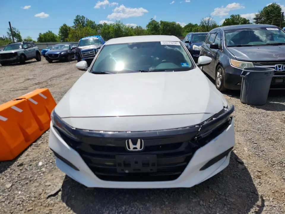 2018 HONDA ACCORD LX  