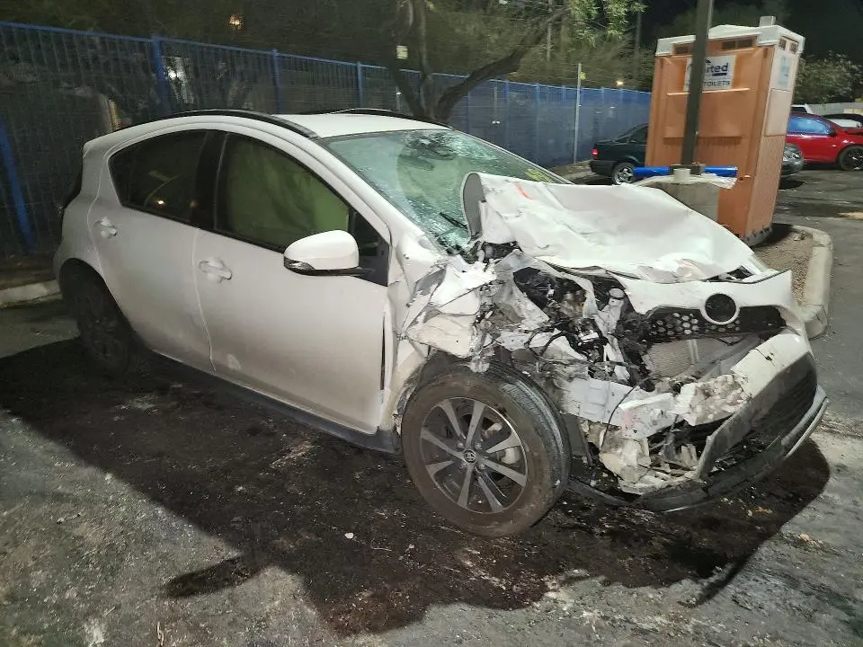 2018 TOYOTA PRIUS C TWO  
