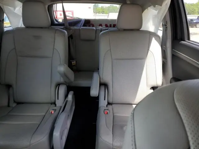 2019 TOYOTA HIGHLANDER LIMITED  