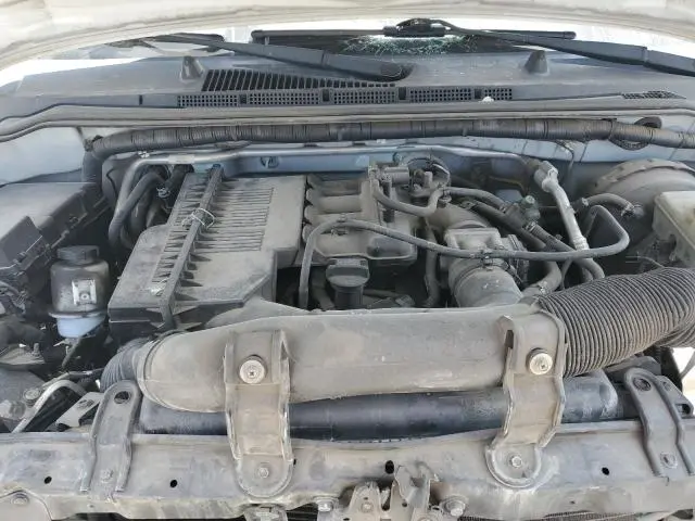 2015 NISSAN FRONTIER S  
