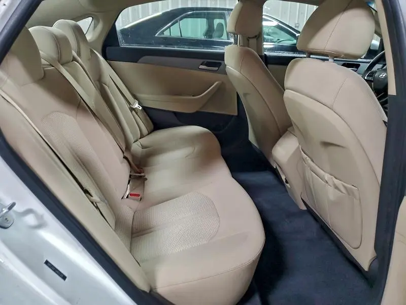 2018 HYUNDAI SONATA SE  