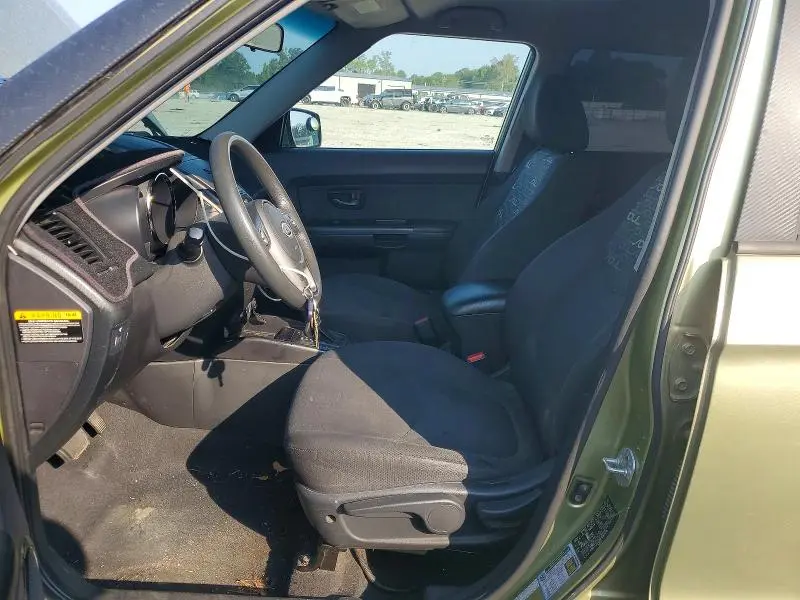 2011 KIA SOUL +  