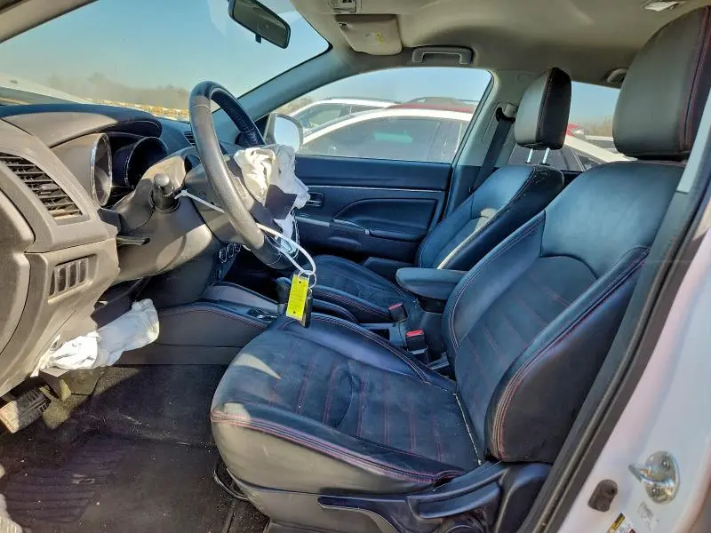 2018 MITSUBISHI OUTLANDER SPORT ES  