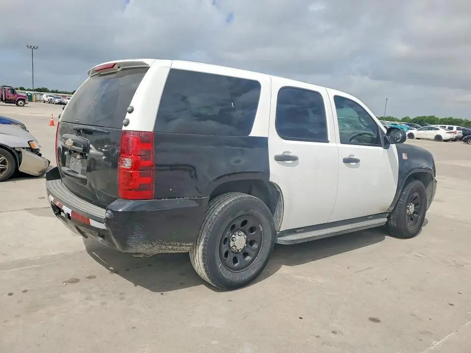 2010 CHEVROLET TAHOE C1500 LS  