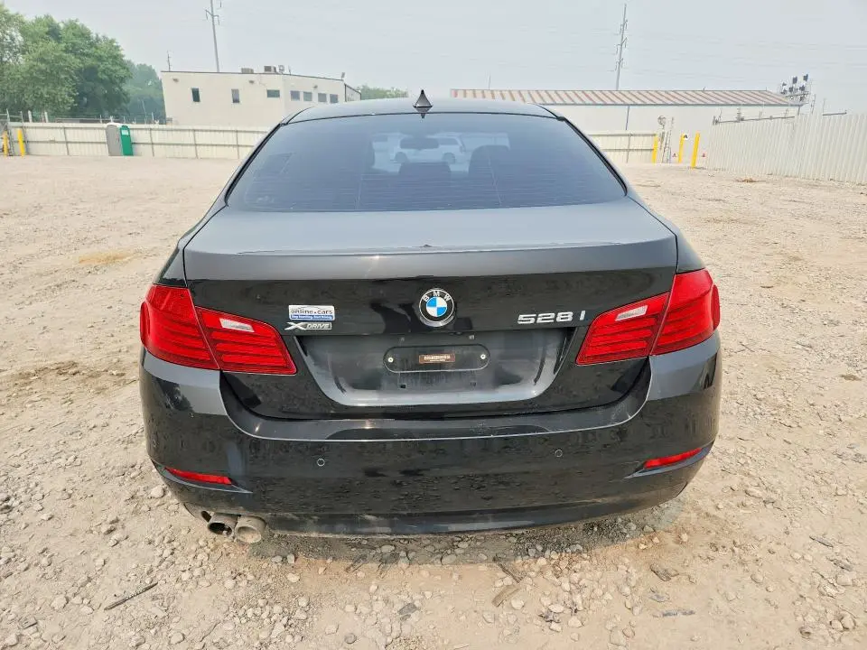 2015 BMW 528 XI  