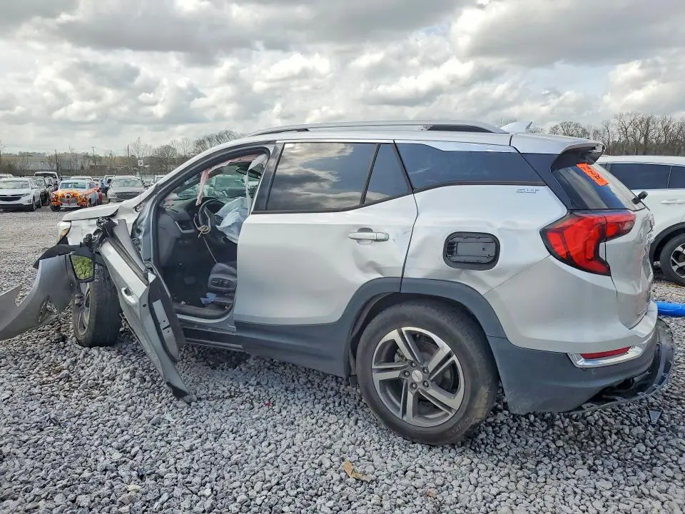 2018 GMC TERRAIN SLT  