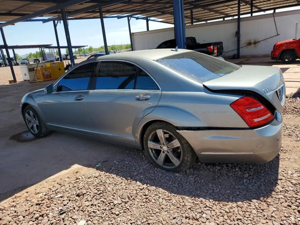 2011 MERCEDES-BENZ S 550  