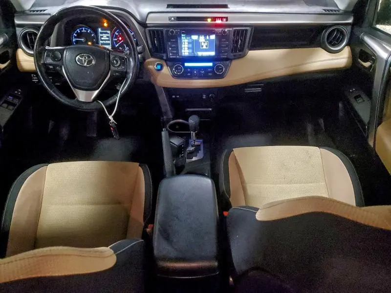 2017 TOYOTA RAV4 XLE  
