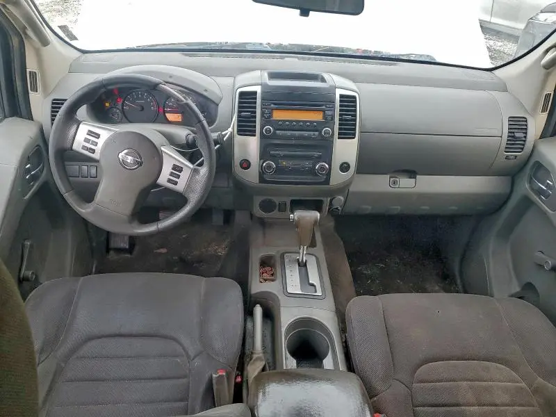 2014 NISSAN FRONTIER S  