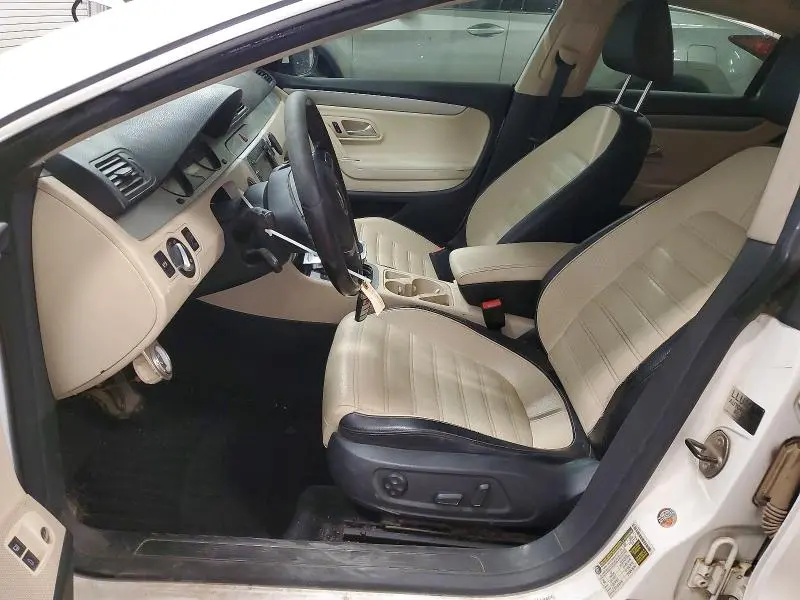 2011 VOLKSWAGEN CC SPORT  