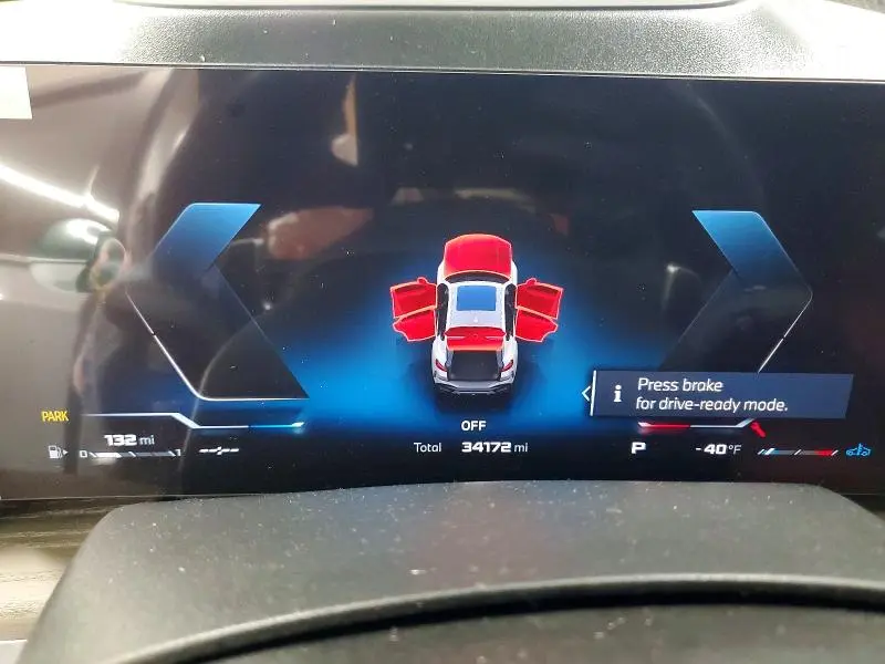 2024 BMW X6 M60I  
