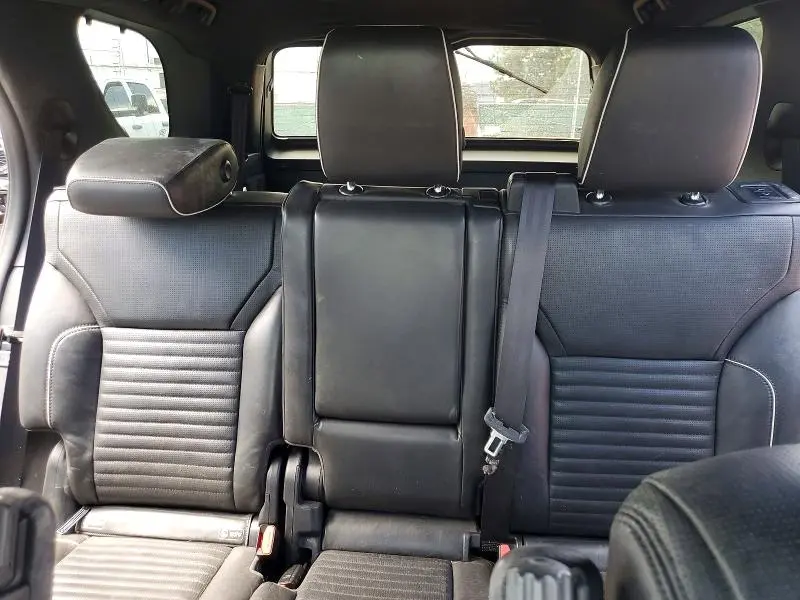 2018 LAND ROVER DISCOVERY HSE LUXURY  