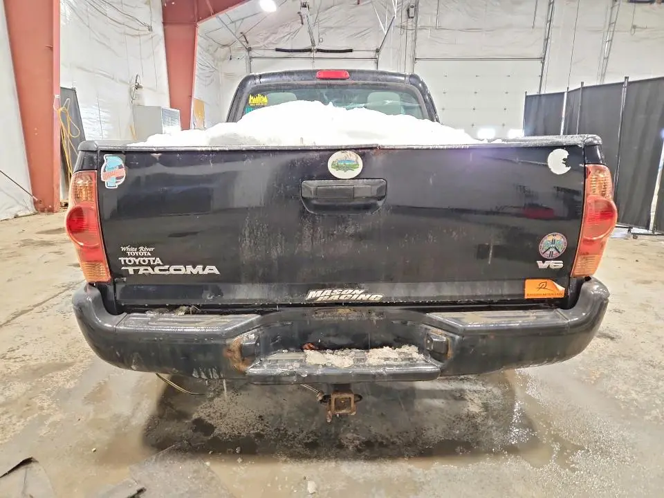 2013 TOYOTA TACOMA V6  
