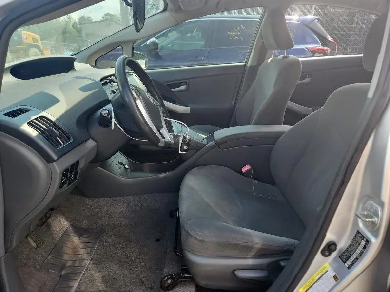 2010 TOYOTA PRIUS II  