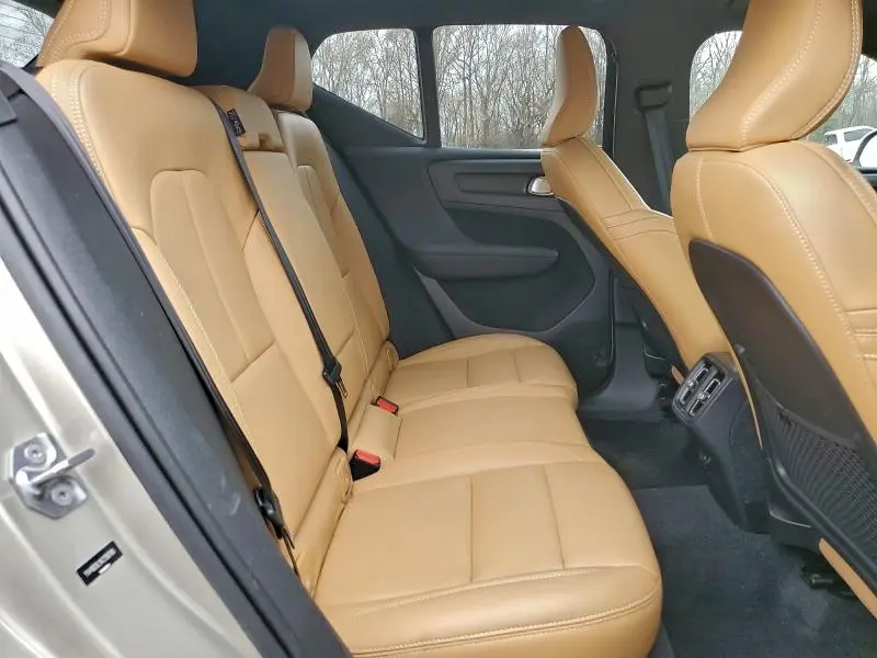 2019 VOLVO XC40 T5 INSCRIPTION  