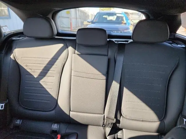 2025 MERCEDES-BENZ GLC 350E  