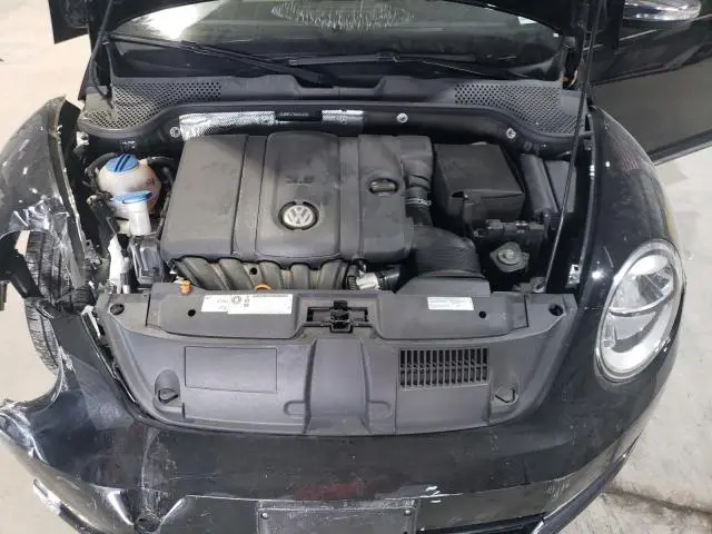 2013 VOLKSWAGEN BEETLE   