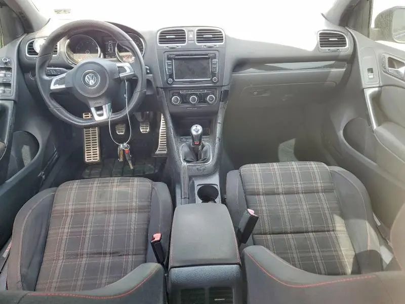 2011 VOLKSWAGEN GTI   