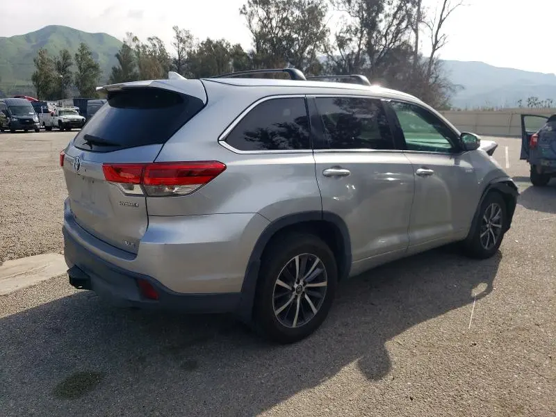 2017 TOYOTA HIGHLANDER HYBRID  