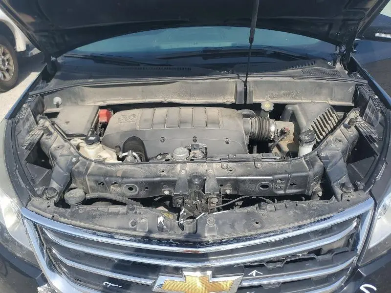 2016 CHEVROLET TRAVERSE LT  