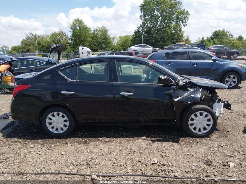 2019 NISSAN VERSA 1.6 SV