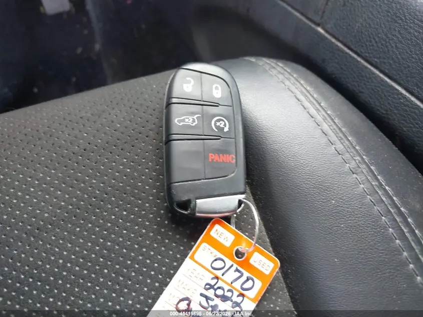 2022 JEEP GRAND CHEROKEE WK LAREDO X 4X4