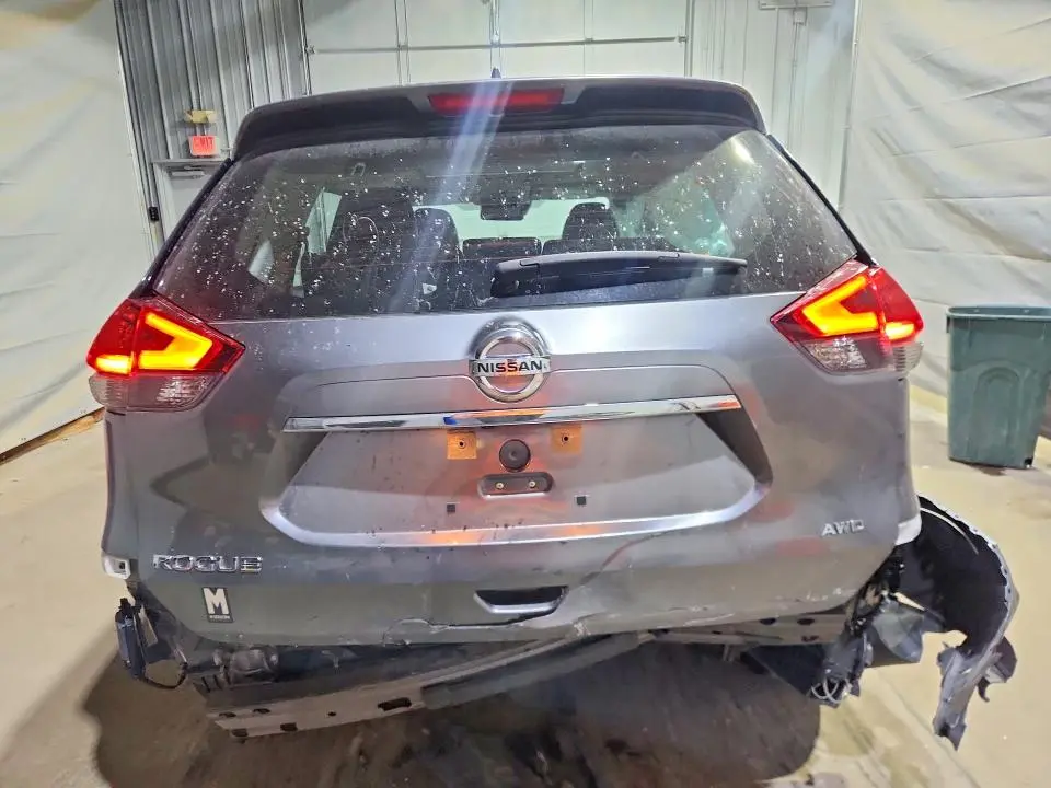 2019 NISSAN ROGUE S  
