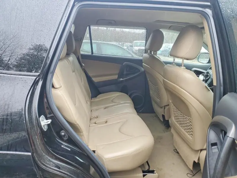 2012 TOYOTA RAV4 LIMITED  