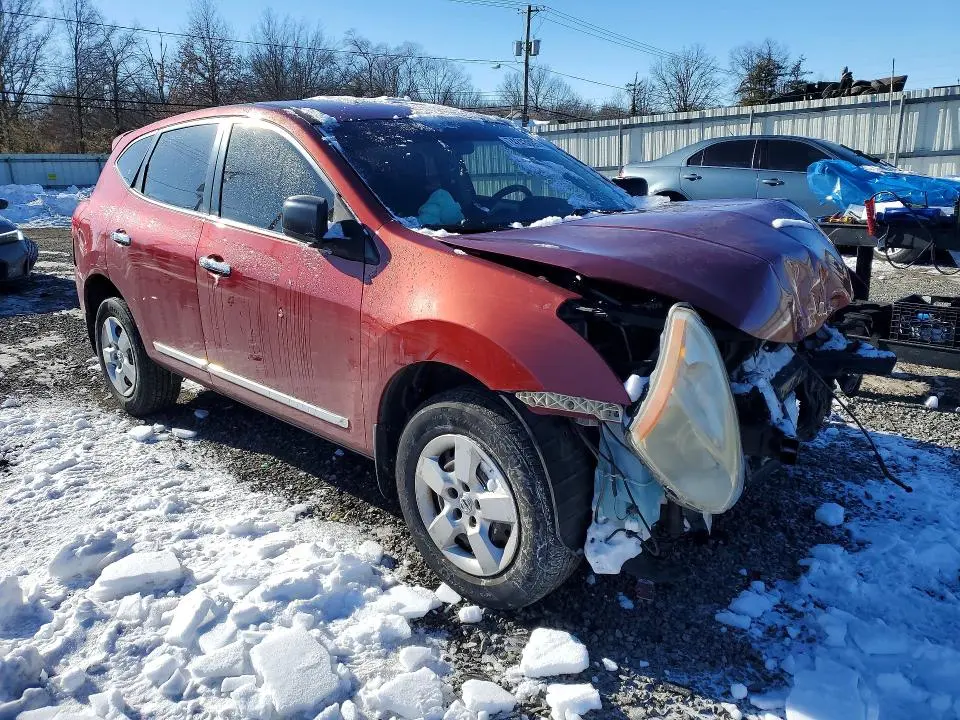 2013 NISSAN ROGUE S  