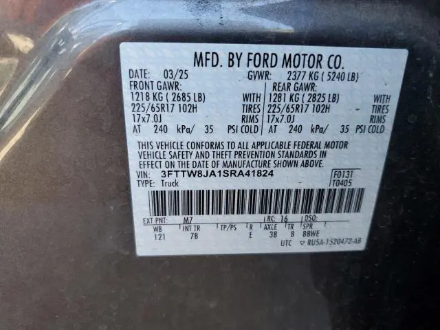 2025 FORD MAVERICK XLT  