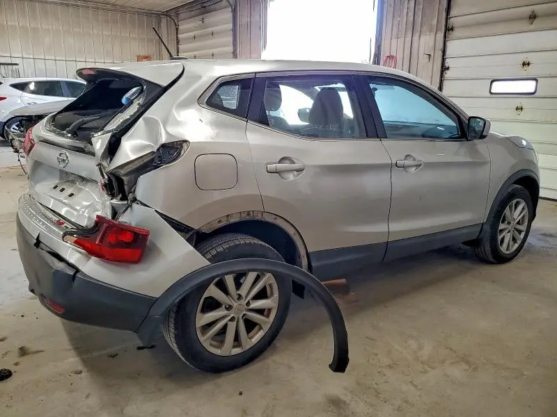 2017 NISSAN ROGUE SPORT S  