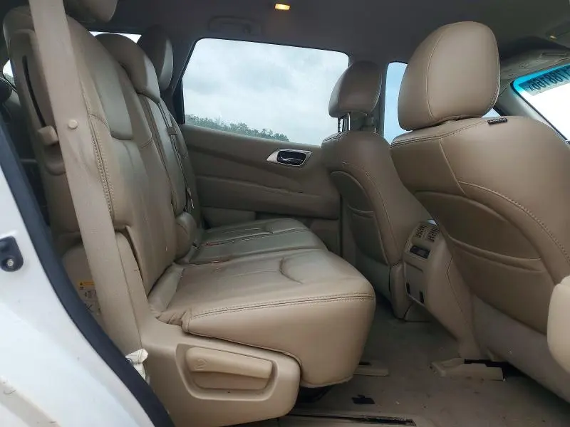 2014 NISSAN PATHFINDER SL  