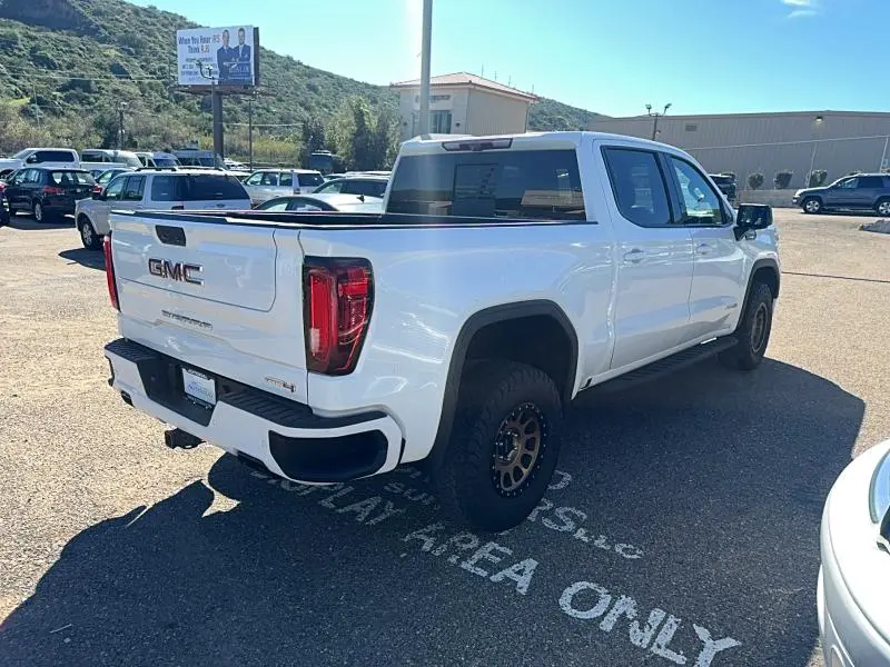2021 GMC SIERRA K1500 AT4  