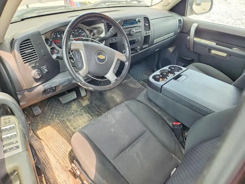 2013 CHEVROLET SILVERADO C1500 LT  