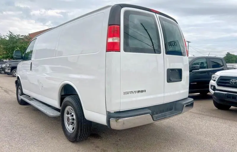 2022 GMC SAVANA G2500  