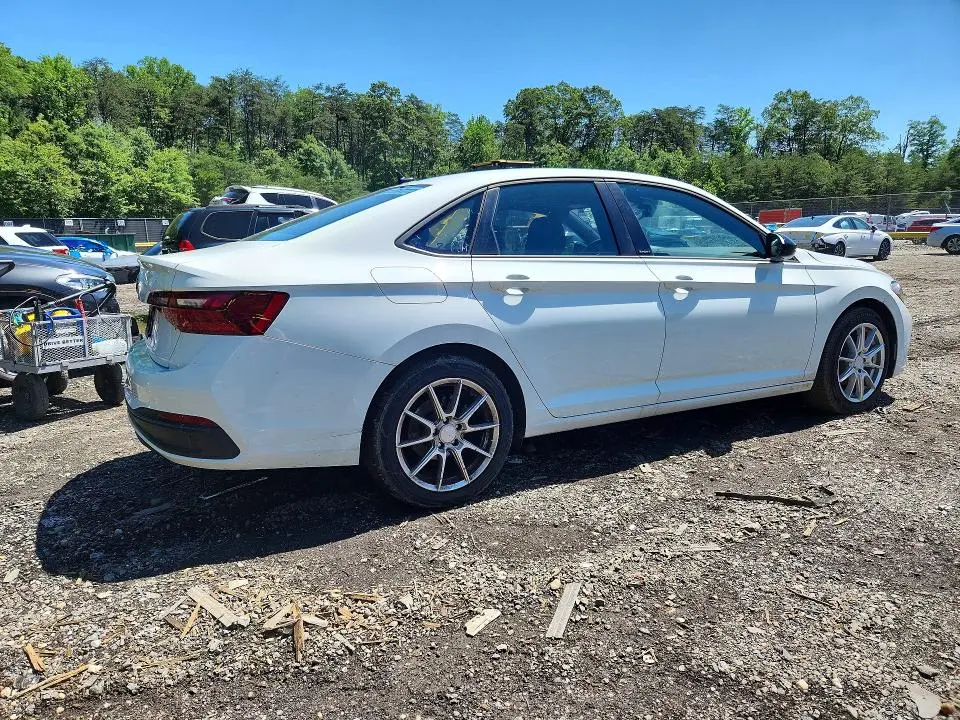 2024 VOLKSWAGEN JETTA SPORT  