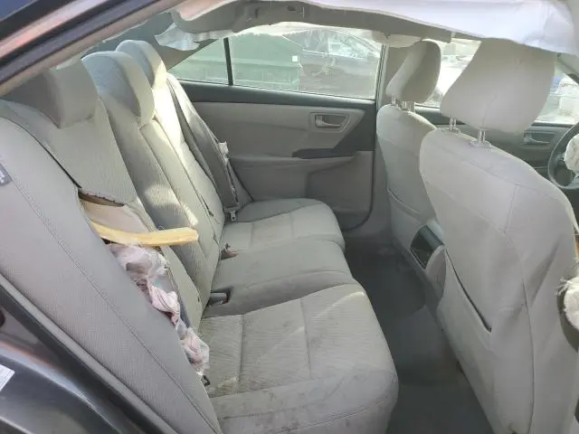 2016 TOYOTA CAMRY LE  