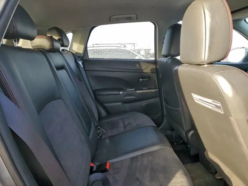 2018 MITSUBISHI OUTLANDER SPORT ES  