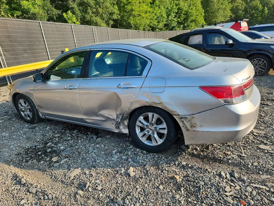 2011 HONDA ACCORD SE  