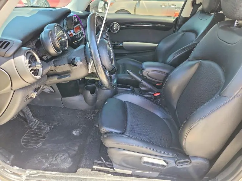 2015 MINI COOPER S  