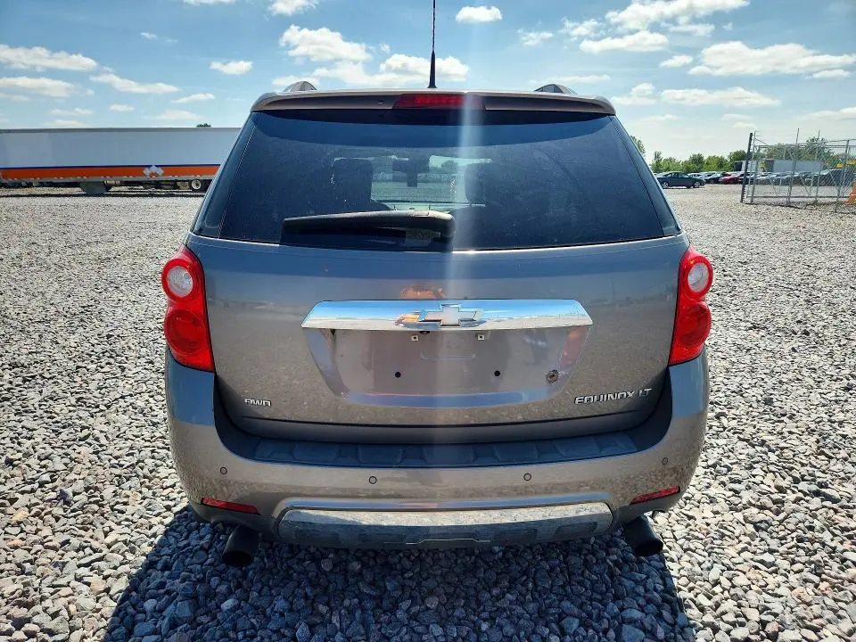 2010 CHEVROLET EQUINOX LT  