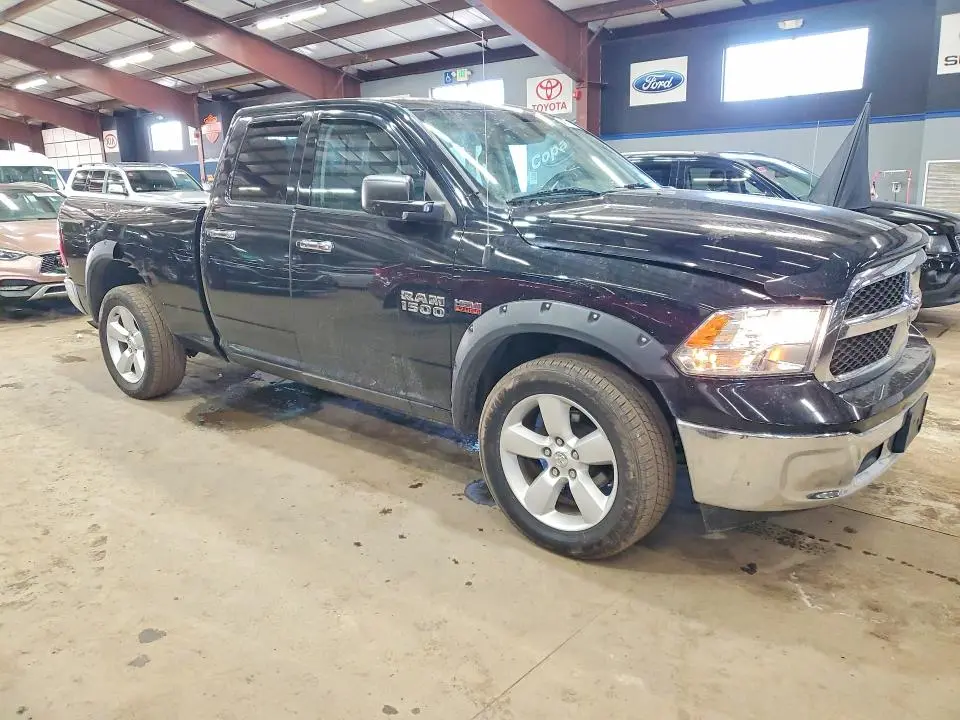 2014 RAM 1500 SLT  