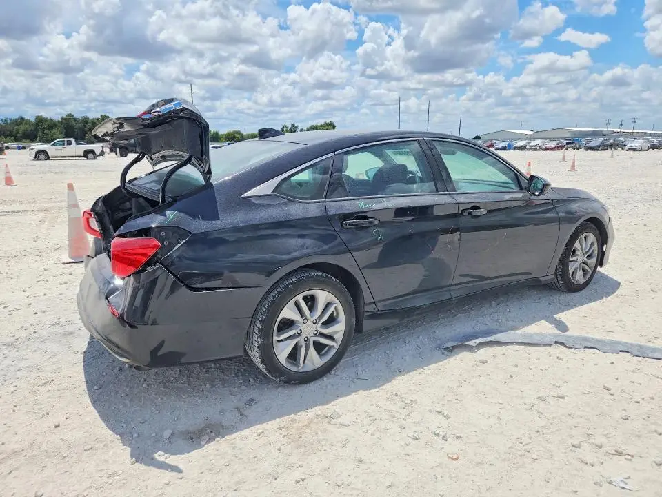 2020 HONDA ACCORD LX  