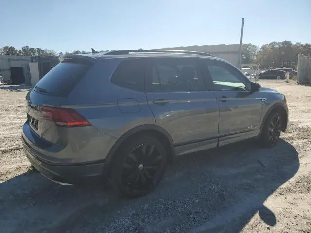 2020 VOLKSWAGEN TIGUAN SE  